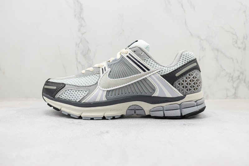  NK Zoom Vomero 5 nkzv100032