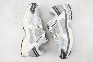  NK Zoom Vomero 5 nkzv100032