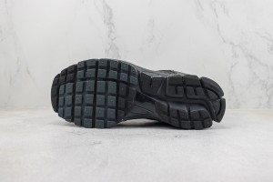  NK Zoom Vomero 5 nkzv10007