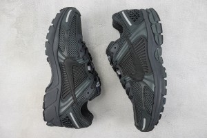  NK Zoom Vomero 5 nkzv10007