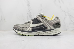  NK Zoom Vomero 5 nkzv10008