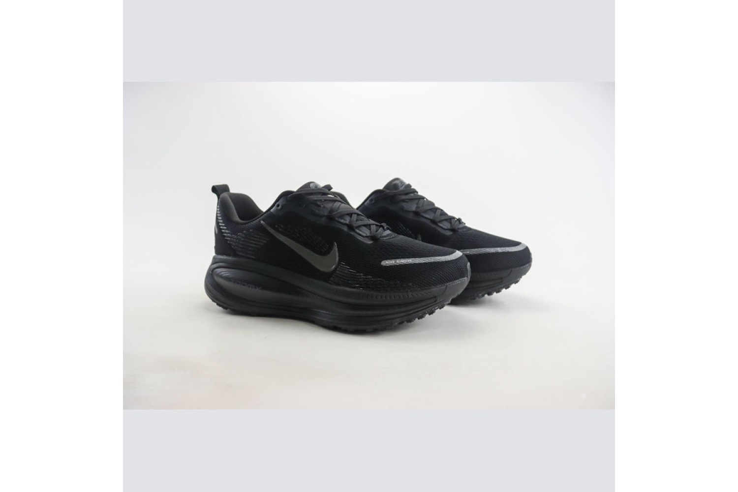 Nike Zoomx 02