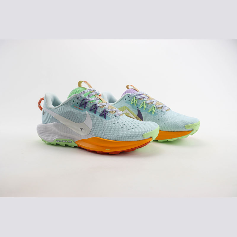 Nike Zoomx 04 