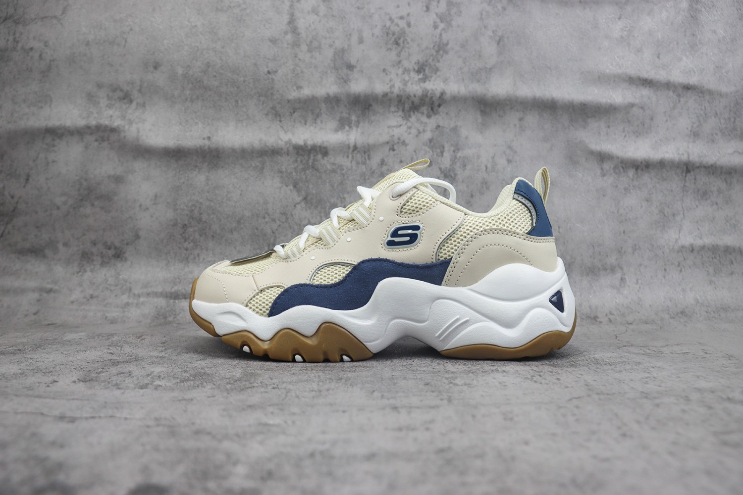 Skechers Lace-up Sneaker SLS10001