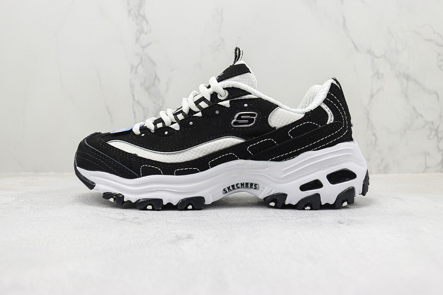 Skechers Lace-up Sneaker SLS100016