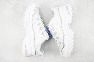  Skechers Lace-up Sneaker SLS100021