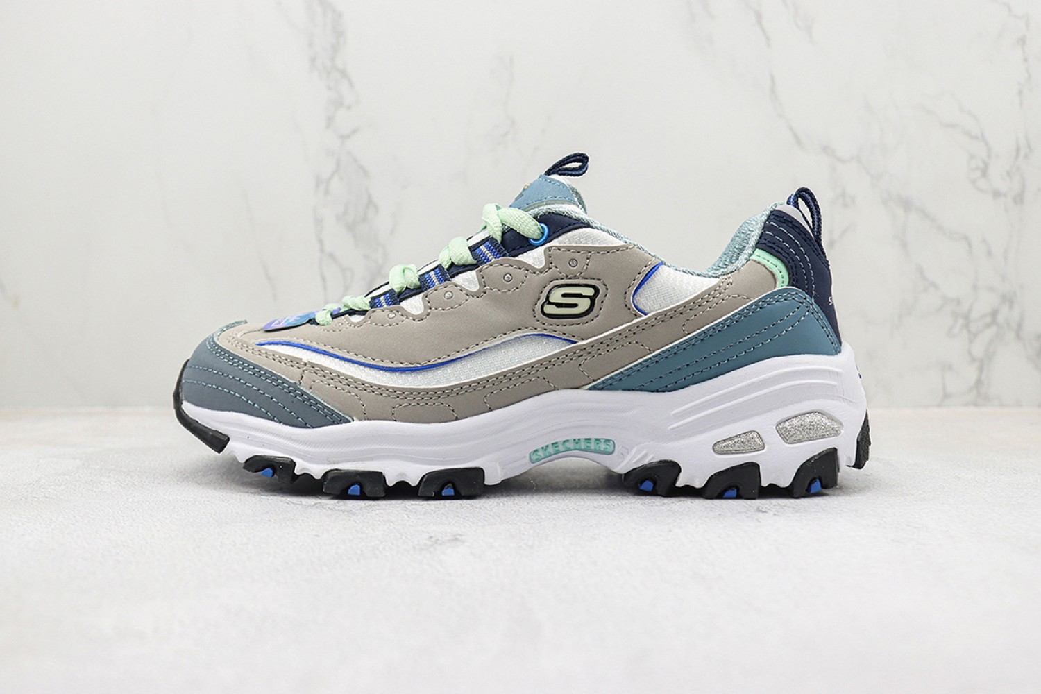 Skechers Lace-up Sneaker SLS100031