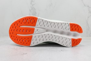 On Cloud Shoes OCS1000011